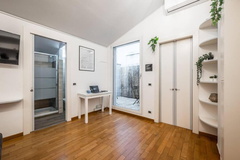 Duomo In 5 Minutes Cozy And Quiet Apartment มิลาน ภายนอก รูปภาพ